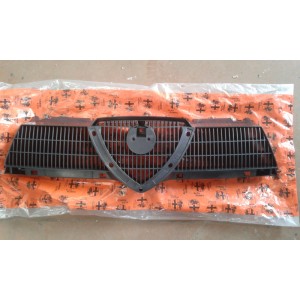 Alfa 155 mascherina calandra