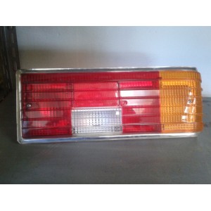 Simca1307 faro posteriore destro