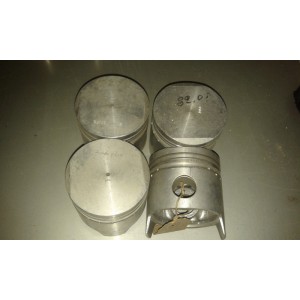 Lancia Flavia sedan mk1 815.00 pistons original standard 82mm