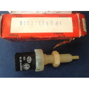 Alfa 33 75 interruttore stop 60531609