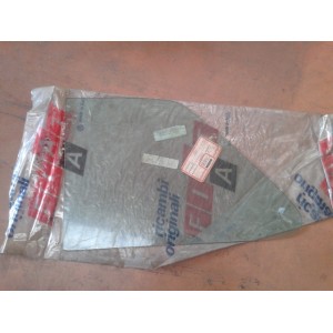 Fiat 128 sw rear lateral window