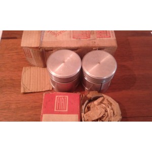 Fiat 500 n pistons and pistons ring 66,6 N.O.S.